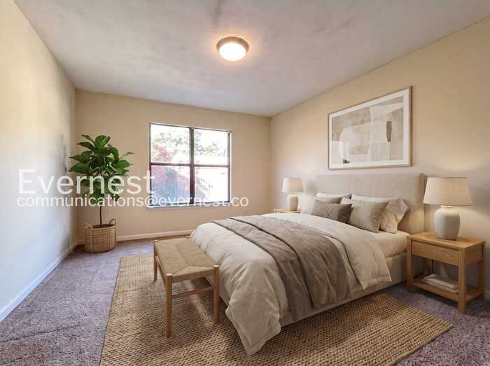 1174 Ridgecrest Ln Se - Photo 3 of 25