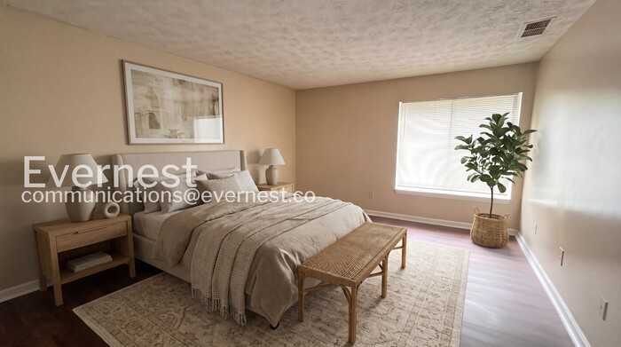 3575 Oakvale Rd #402 - Photo 4 of 28