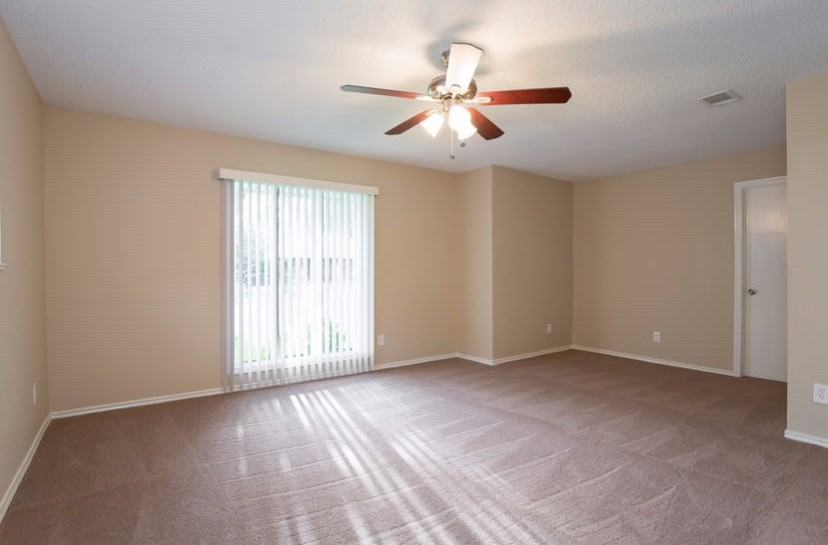 6616 Braddock Place - Photo 6 of 16