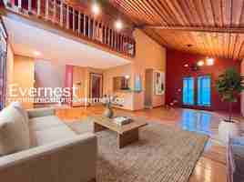 featured image of 770 Bayliss Dr