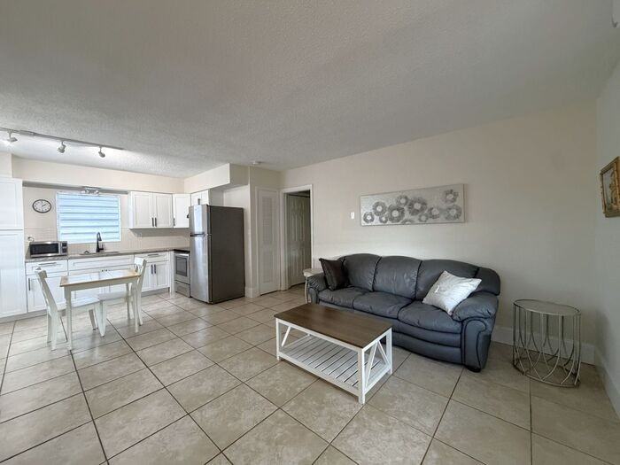 1196 Angle Rd #B - Photo 3 of 10