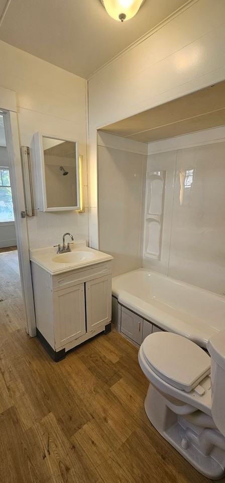 209 15th St - Photo 7 of 17