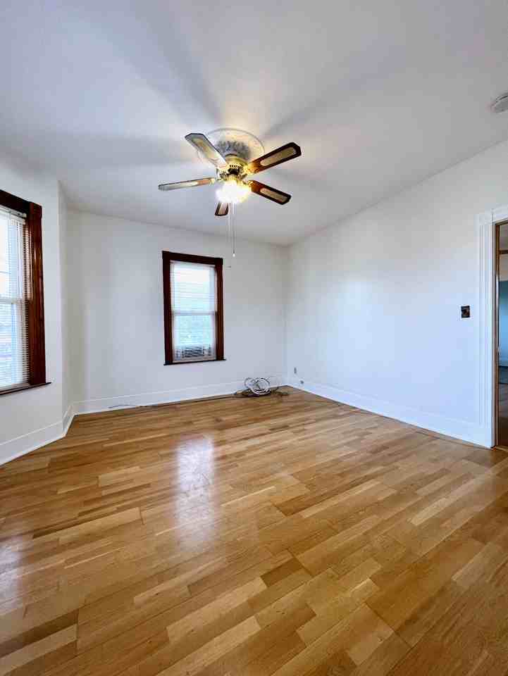 312 Washington St #3 - Photo 3 of 15
