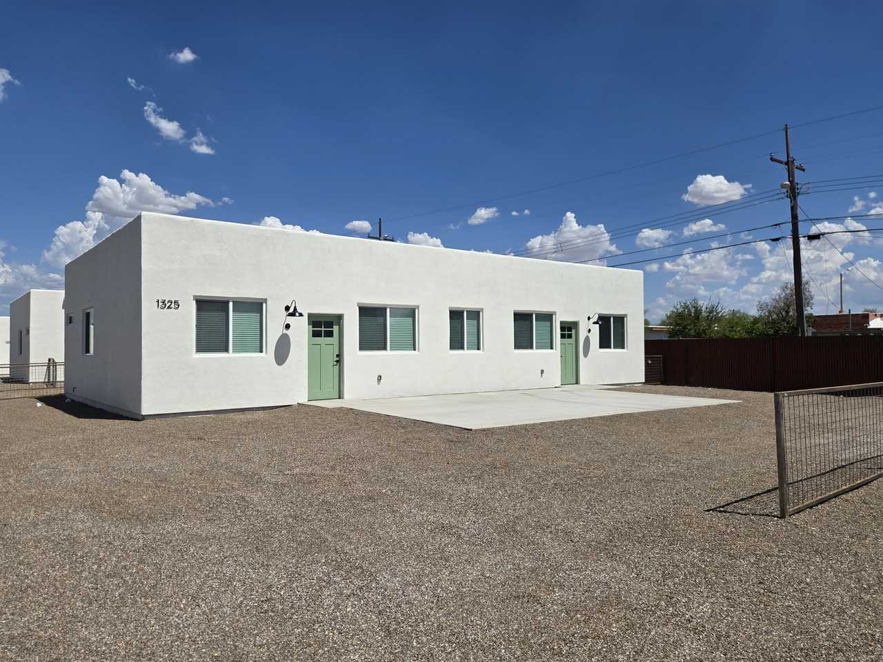 1325 W Speedway Blvd #1