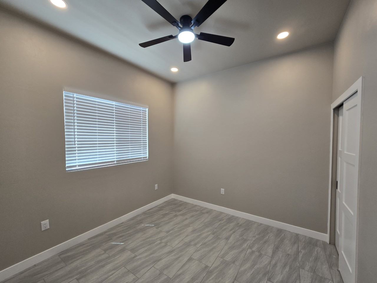 1325 W Speedway Blvd #1 - Photo 7 of 15