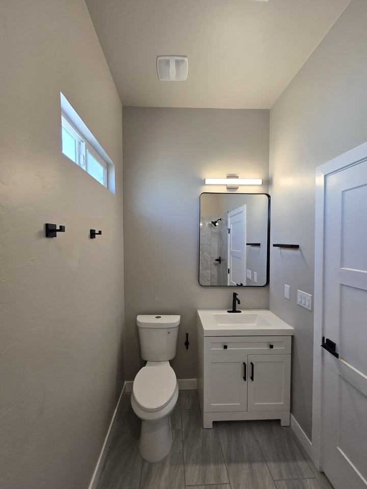 1325 W Speedway Blvd #1 - Photo 6 of 15