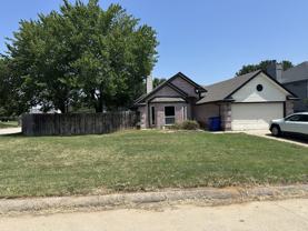 201 Hillside Dr #NA - Photo 1 of 1