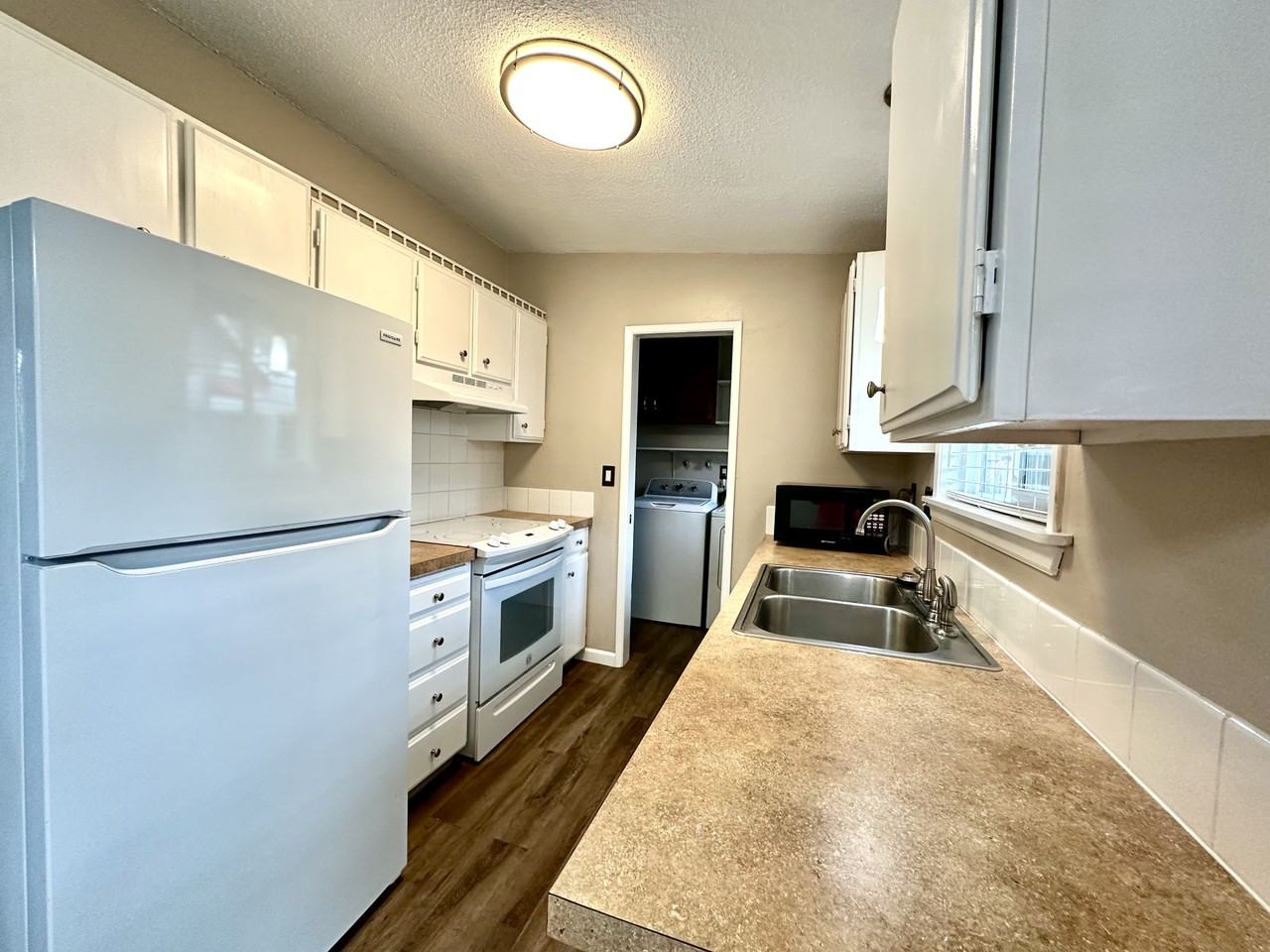 9465 9455 9465 Sw Commercial St #9455 - Photo 7 of 22