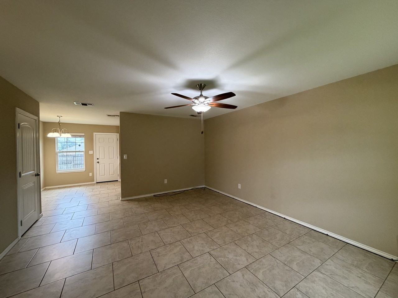 1221 Kirby St #1221 - Photo 3 of 50