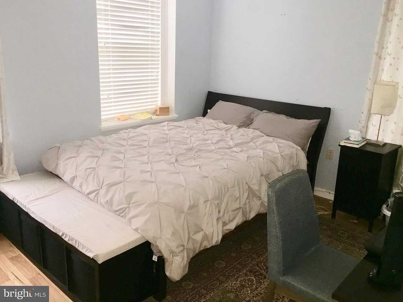 3832 Porter St Nw #1 - Photo 7 of 12