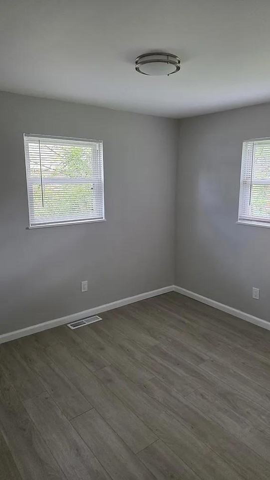 1961 Windmill Way - Photo 6 of 10