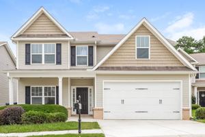 featured image of 326 Crescent Woode Dr