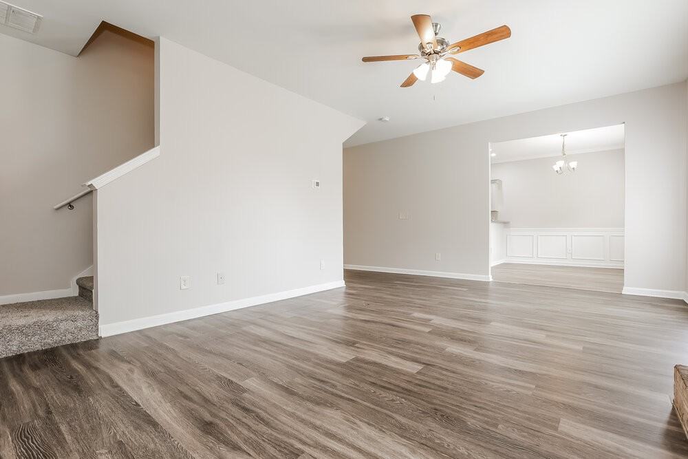 326 Crescent Woode Dr - Photo 5 of 17