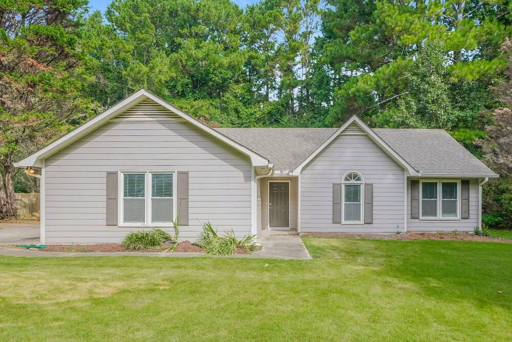 35 Riverside Ct