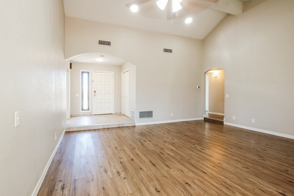 17403 E San Marcus Dr - Photo 5 of 16