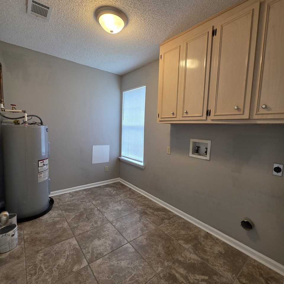 130 Paloma Dr #1 - Photo 5 of 16