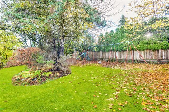 218 8th Avenue - Photo 4 of 20