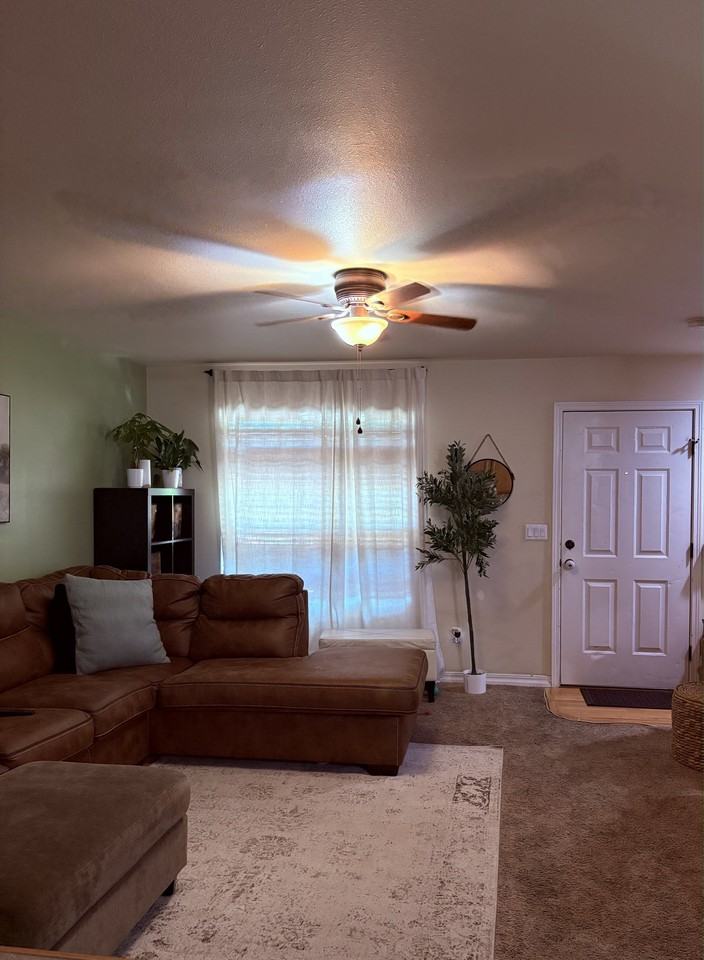 2651 Lynbarton Pt #1 - Photo 4 of 15