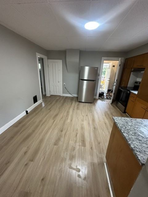 108 W Heman St #2 - Photo 3 of 9