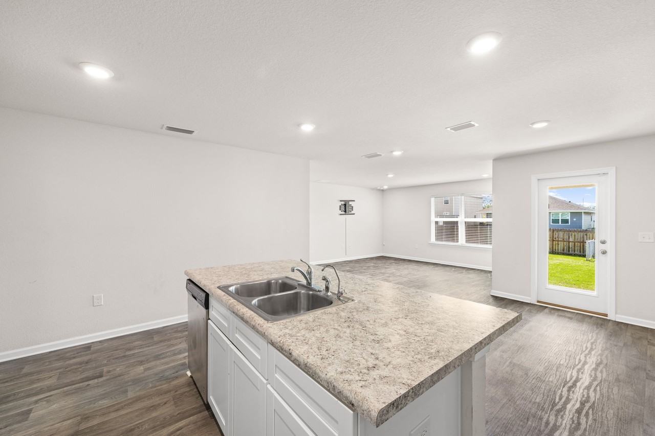5816 Viking Way #1 - Photo 7 of 36