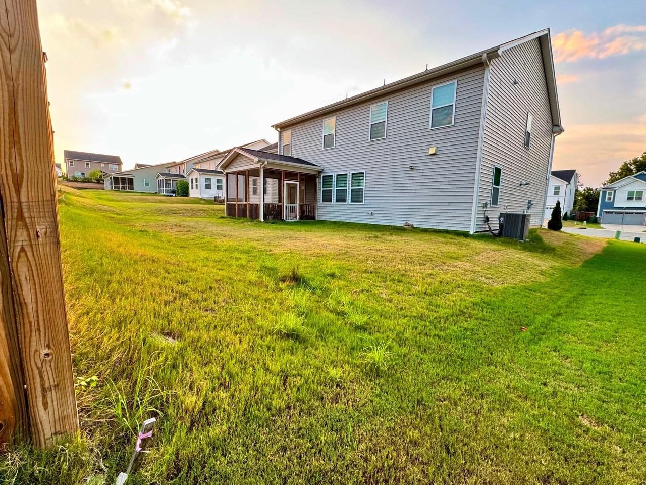 1309 Mcfarlan Ct #1 - Photo 6 of 32