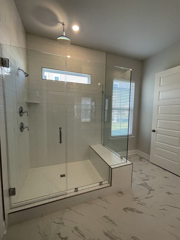 1931 Longhorn Ln - Photo 4 of 13