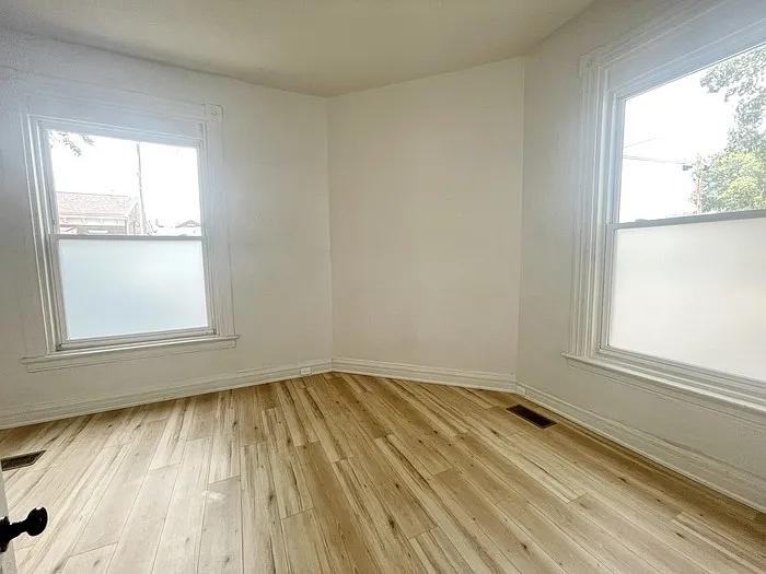 901 Isabella St Apt 1 - Photo 7 of 11