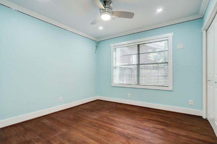7151 Edgemoor Dr - Photo 6 of 25