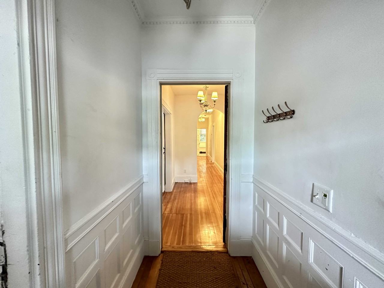 35 Waldeck St #1 - Photo 2 of 29