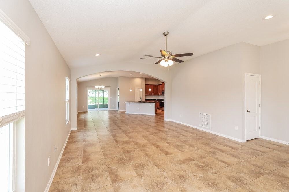 1908 High Prairie Ln - Photo 4 of 16