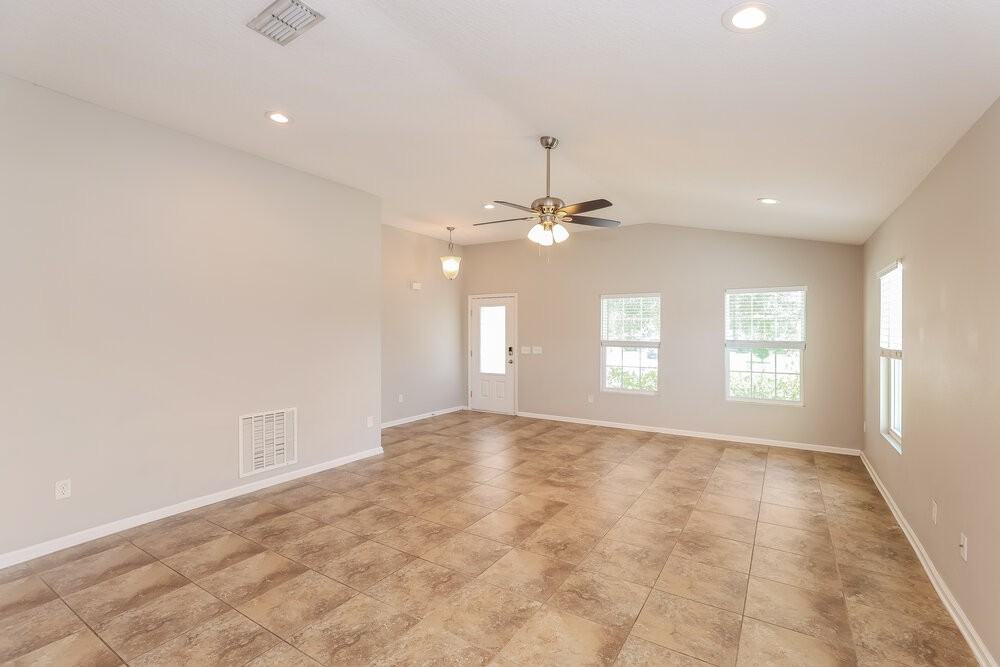 1908 High Prairie Ln - Photo 5 of 16