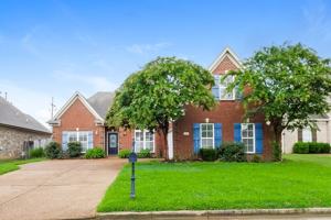 featured image of 3424 Champion Hills Dr