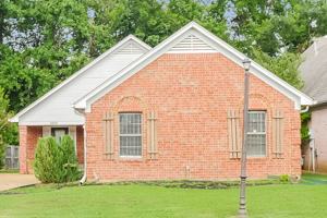 featured image of 3800 Lake Village Cv