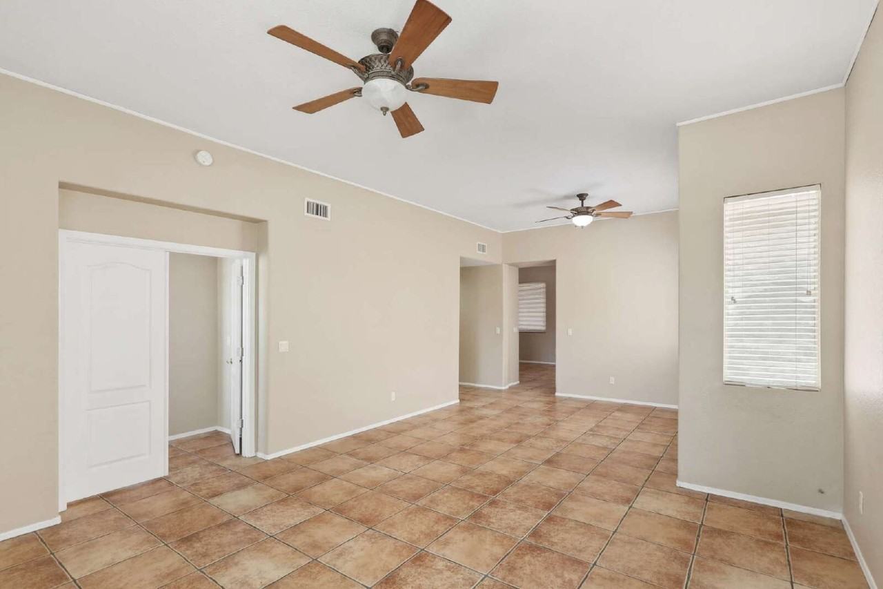 10476 E George Tolman Ln - Photo 3 of 15