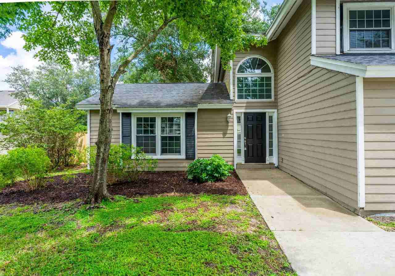 3909 Stonehaven Rd - Photo 3 of 28