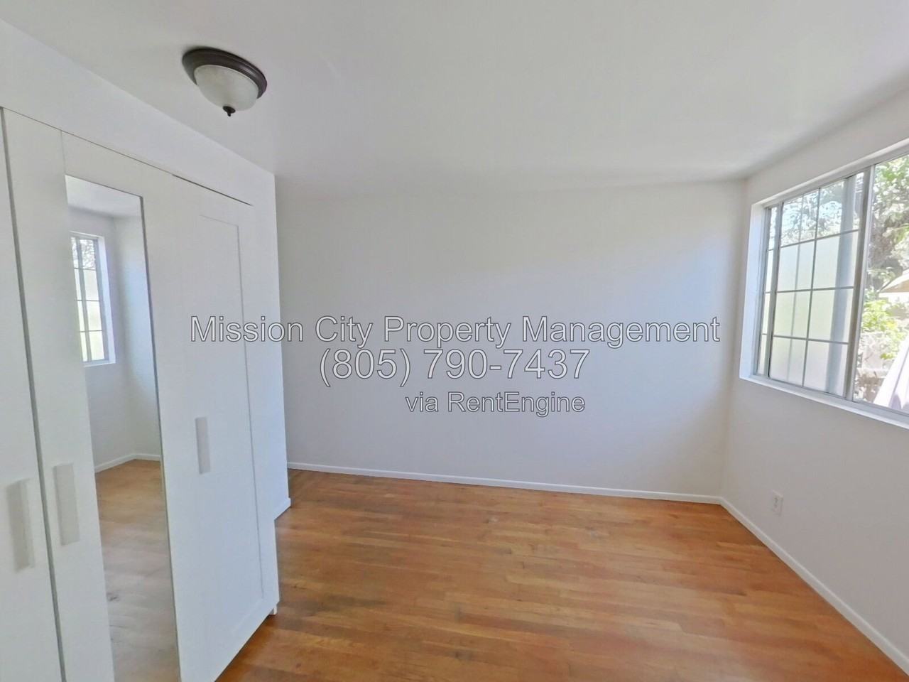 418 E Sola St - Photo 6 of 8