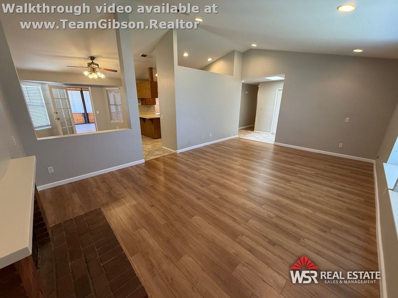 13584 Searson Dr - Photo 5 of 27