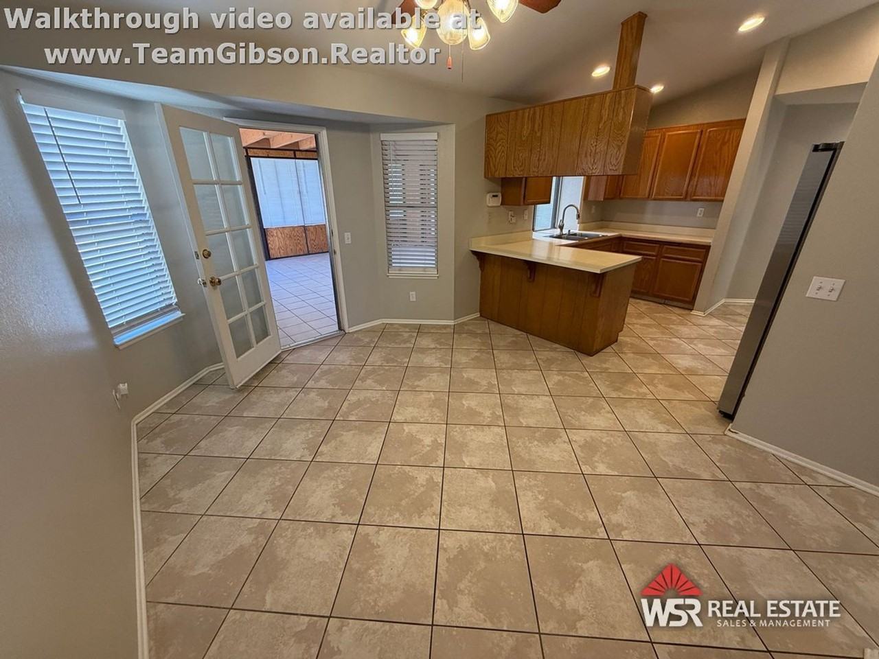 13584 Searson Dr - Photo 6 of 27