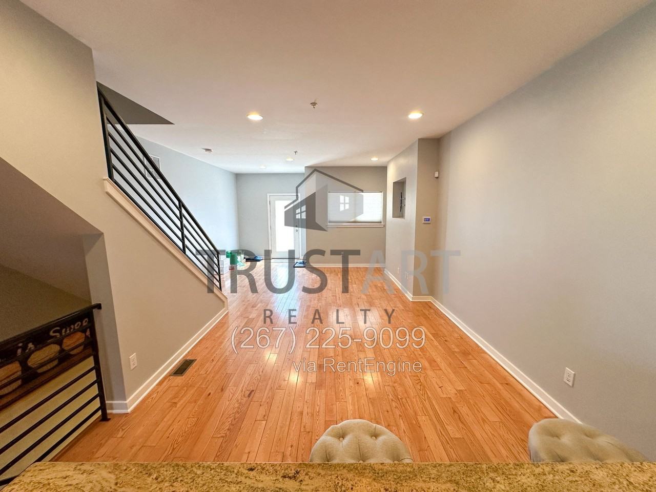 4128 Apple St #1 - Photo 5 of 26