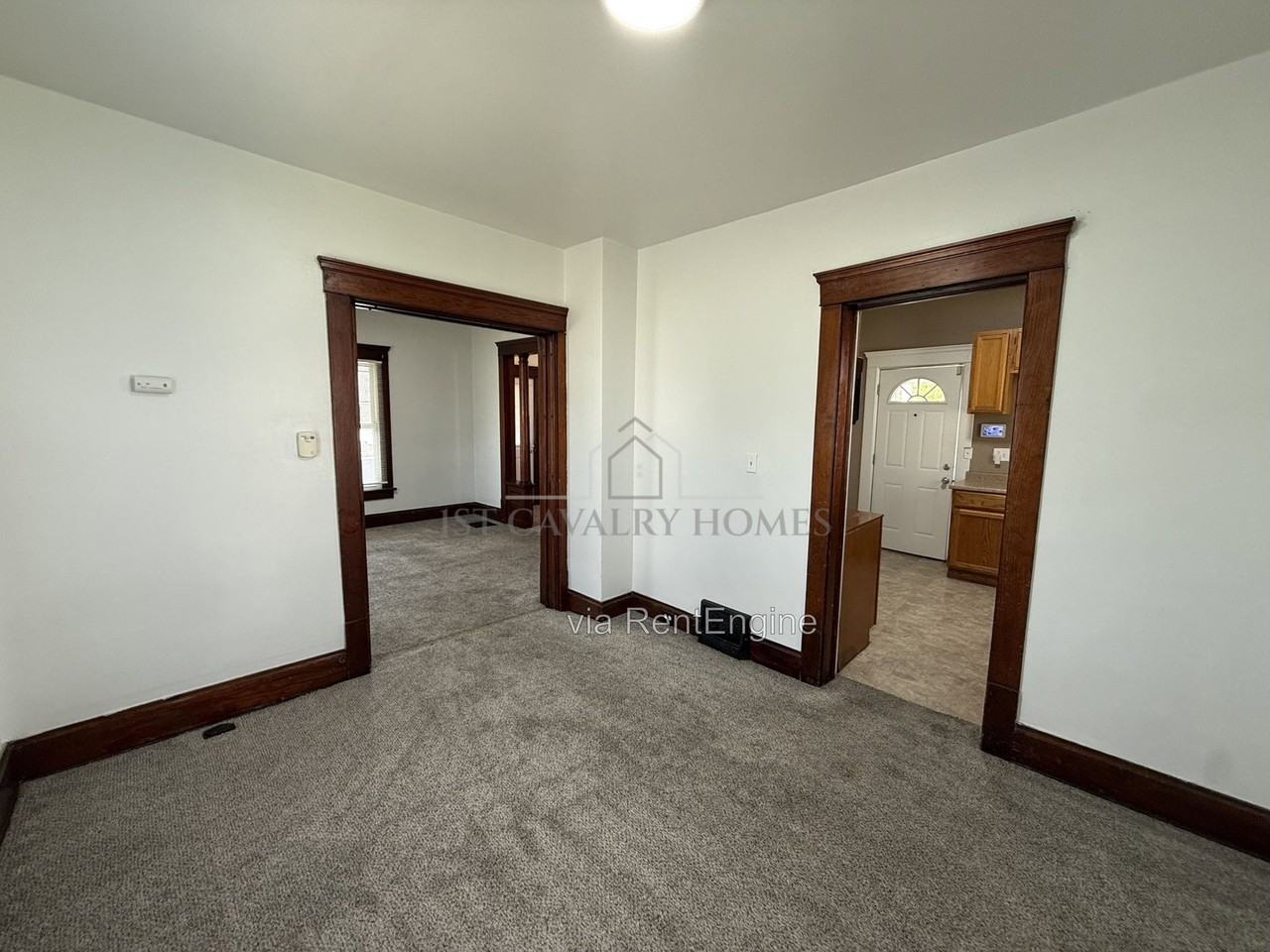 42 Paris Ave - Photo 5 of 16