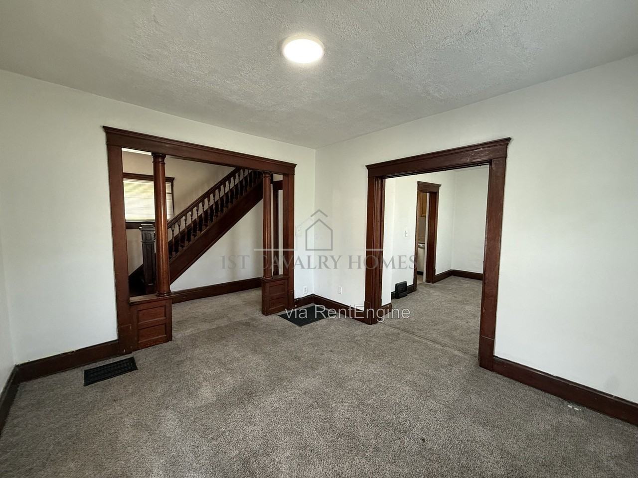 42 Paris Ave - Photo 7 of 16