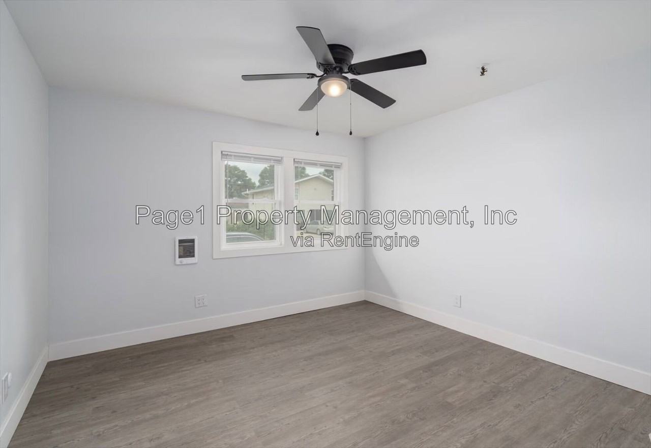 3701 Trilling Ave #203 - Photo 5 of 9