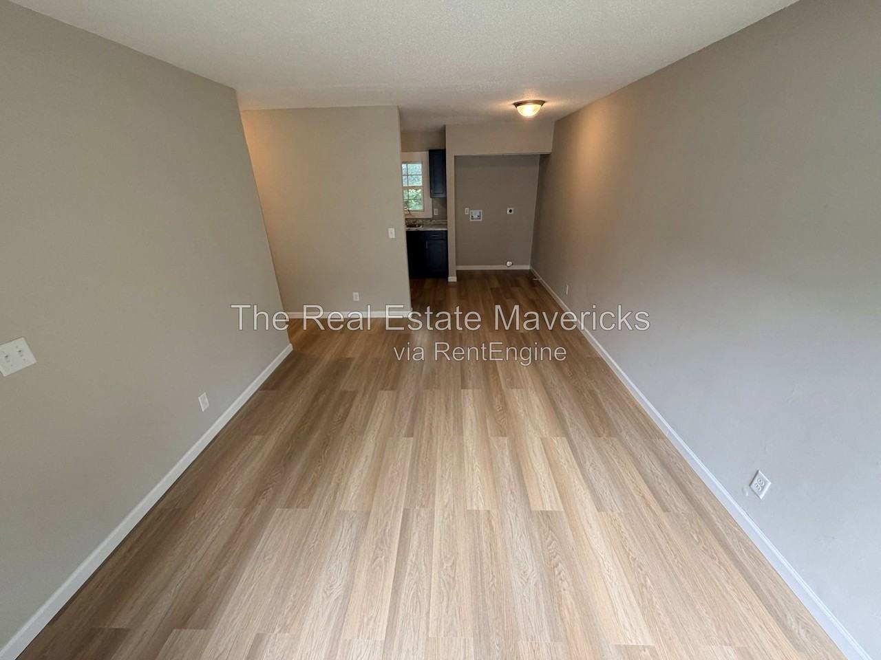 65 Trinity Rd #9 - Photo 3 of 12