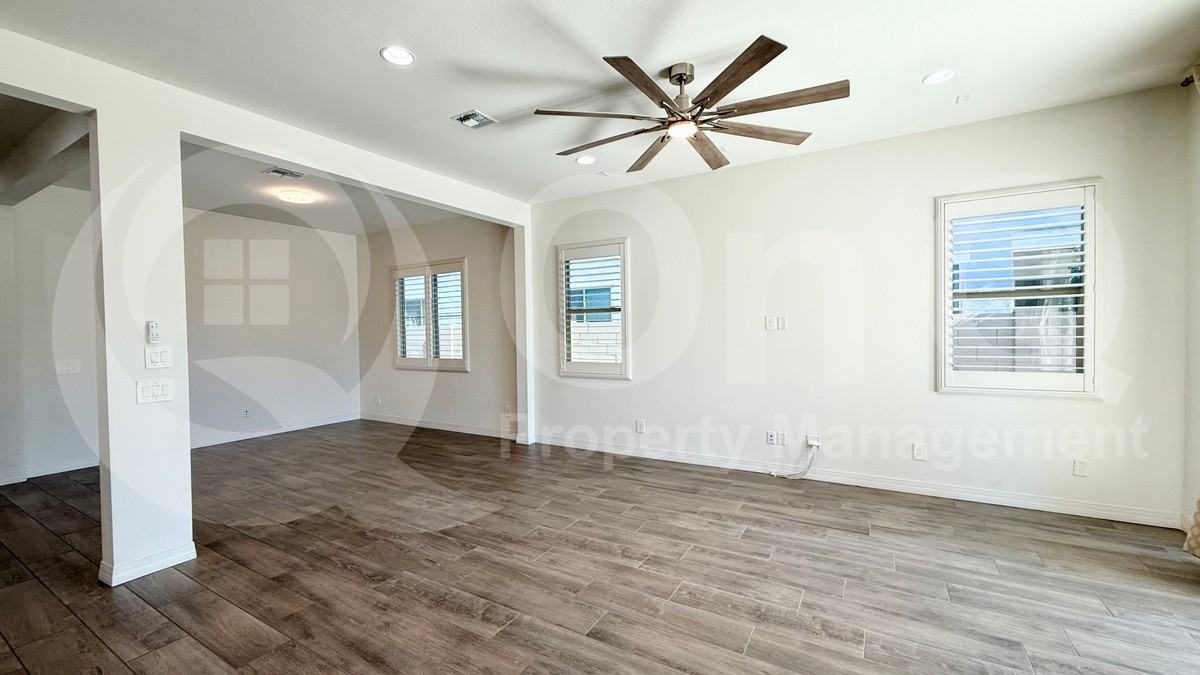 4280 S Amethyst Dr - Photo 5 of 26