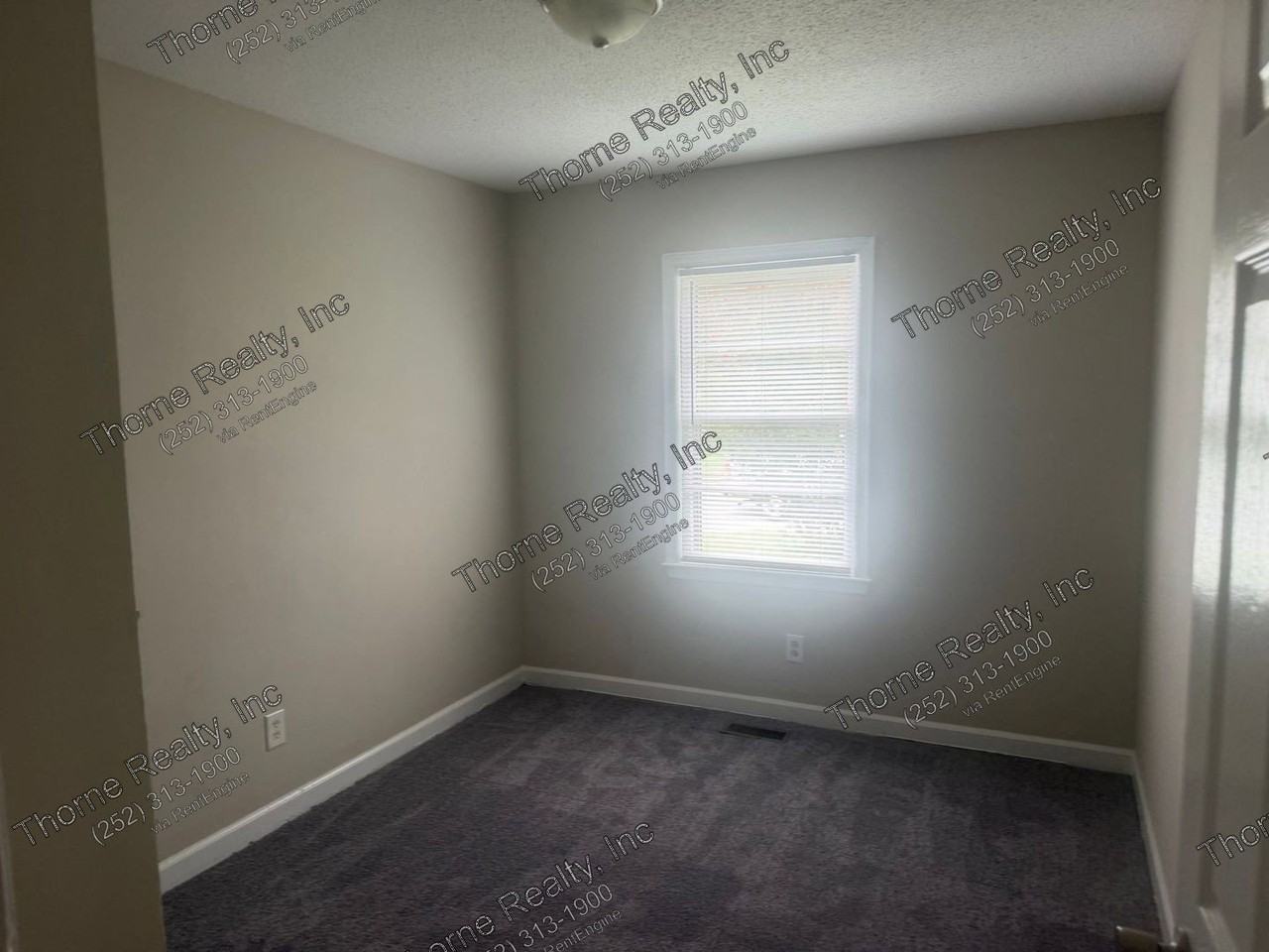 1418 Davis St - Photo 5 of 6