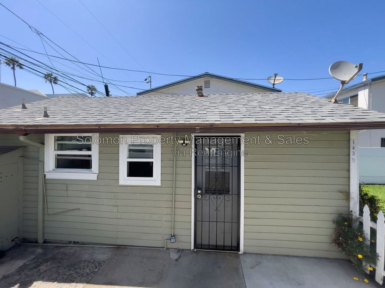 143 1/2 S Myers St - Photo 2 of 9