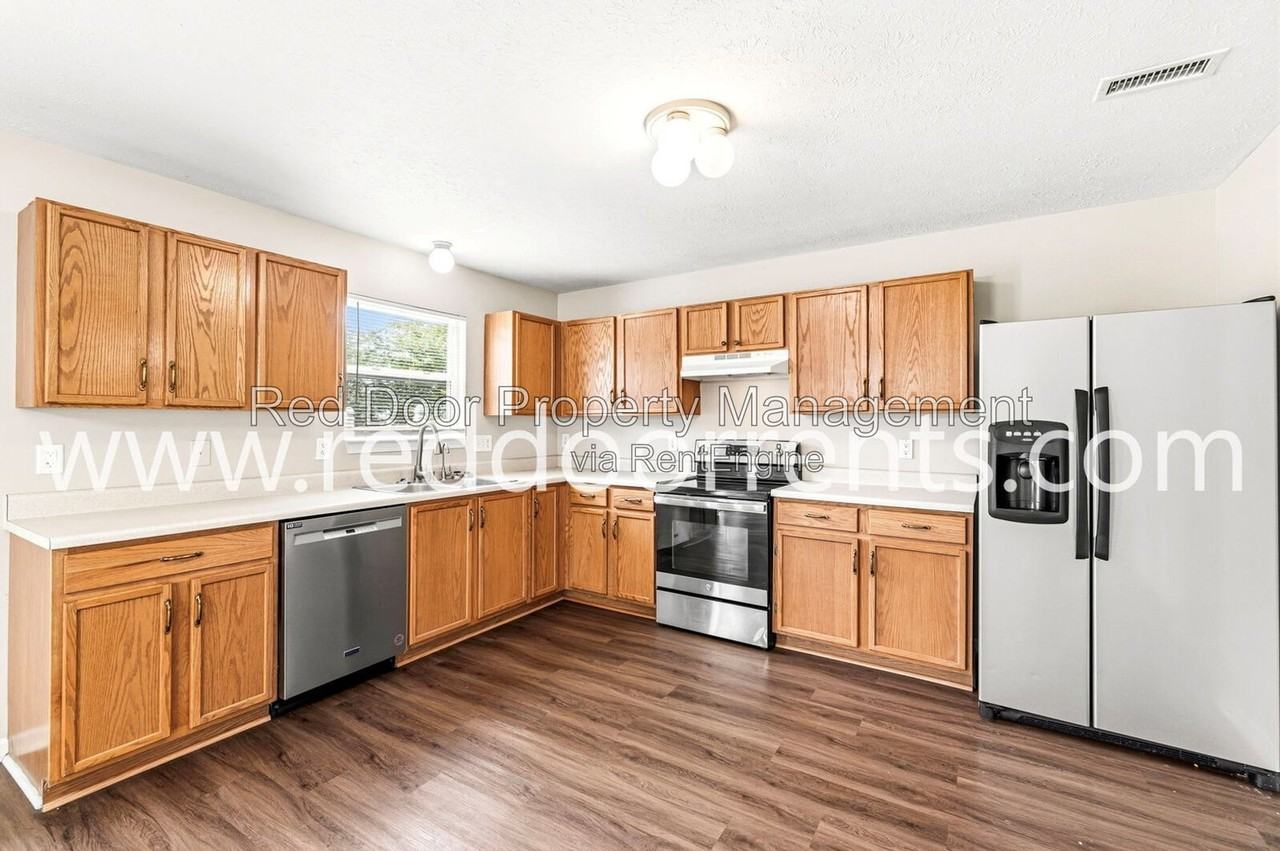 12419 Deerview Dr - Photo 6 of 50