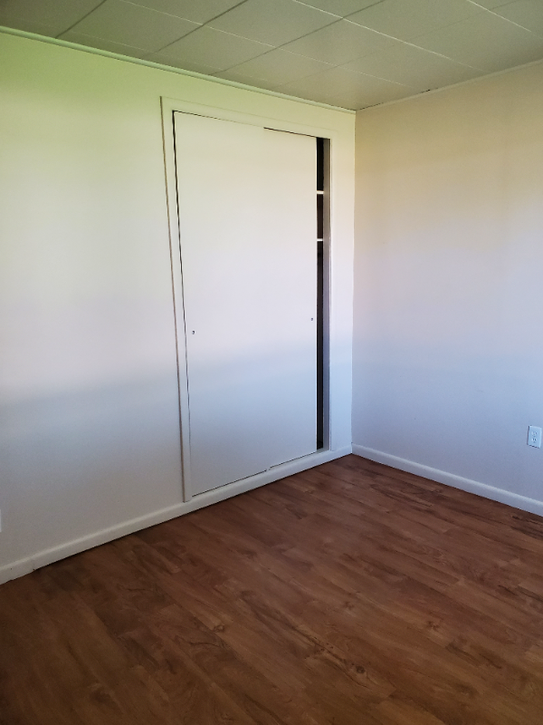 515 2nd Ave E - Photo 7 of 11