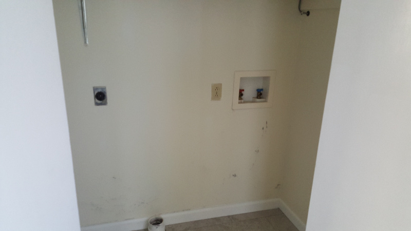 209 Hicks Dr - Photo 5 of 15