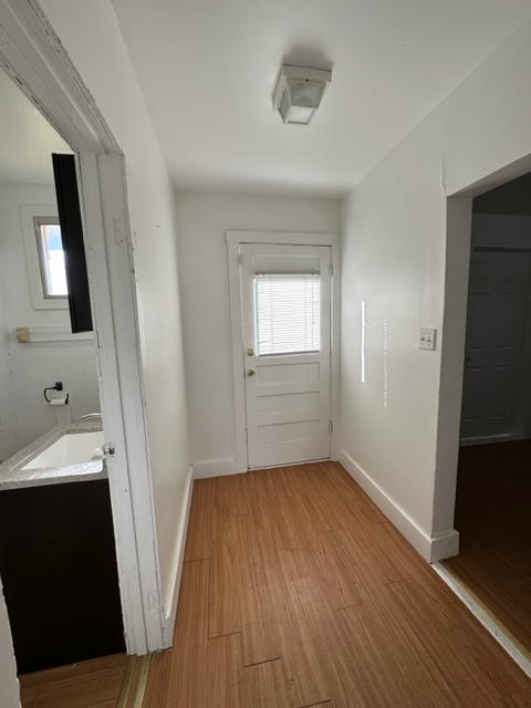 511 Saint John St #C - Photo 5 of 13